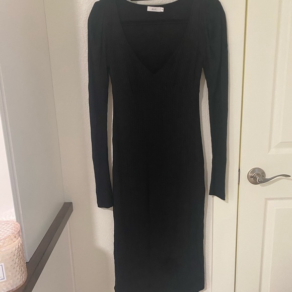 A.L.C. Dafne Puff Shoulder Bodycon Midi Dress - Picture 6 of 8